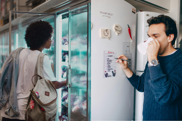 5 Differences Between Commercial-Grade Refrigerators and Standard Refrigerators