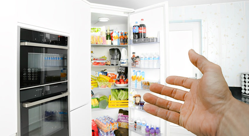 What is the ideal temperature For storing food in a commercial refrigerator or Freezer?